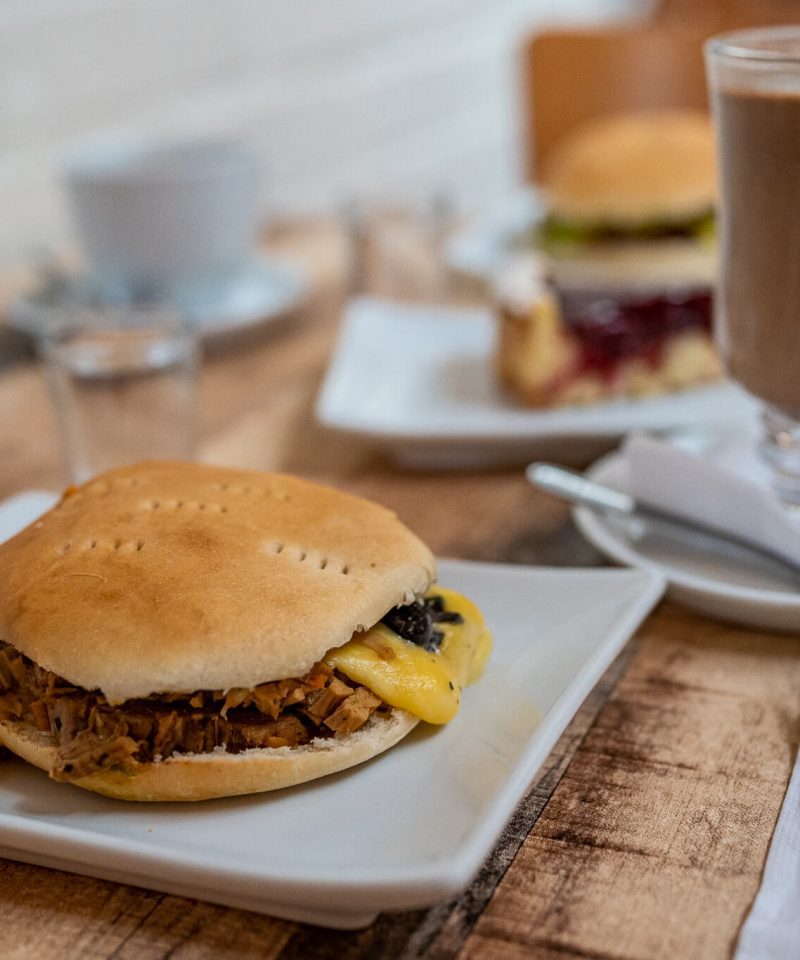Cafetería Dulcinés